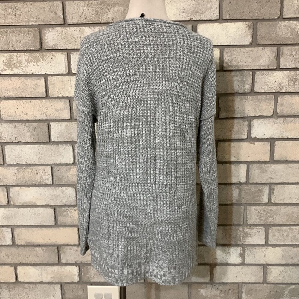 3for$20 sweater large - Picture 2 of 4